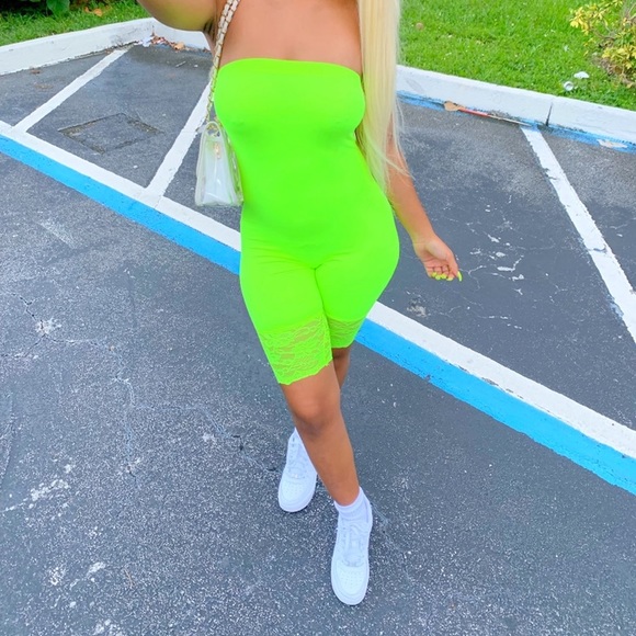 Fashion Nova Other - Slime strapless romper